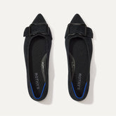 The ReVelvet™ Emblem Point II - ReVelvet™ Black