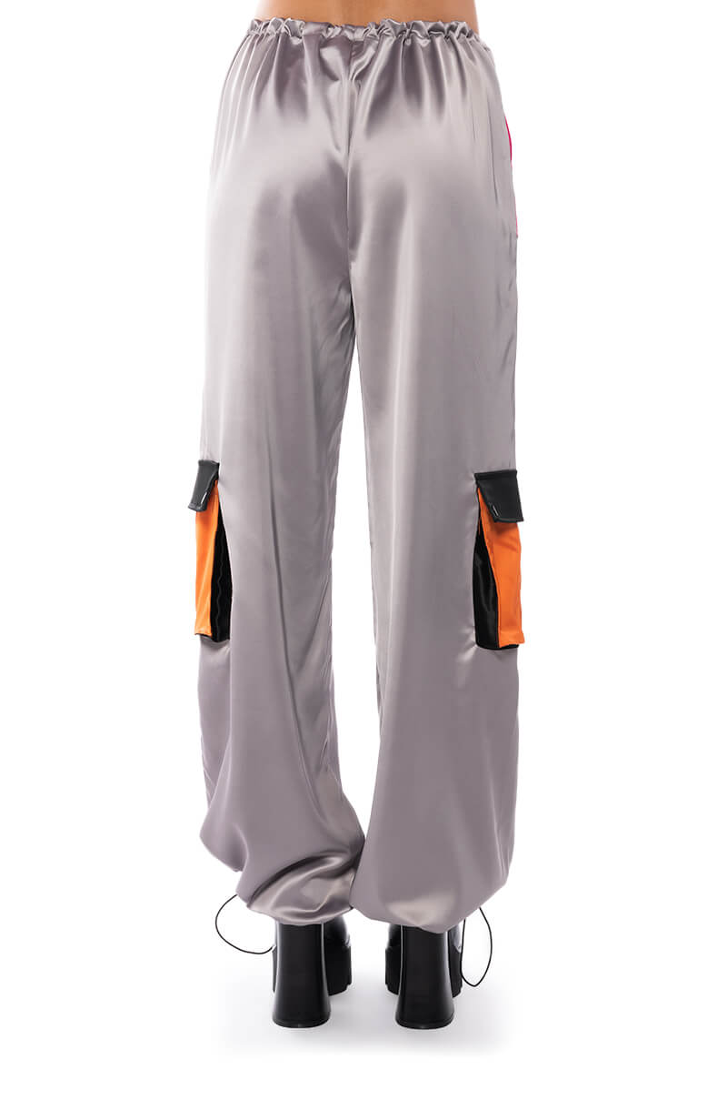 CANT CATCH ME LIGHT WEIGHT PULL ON PANT