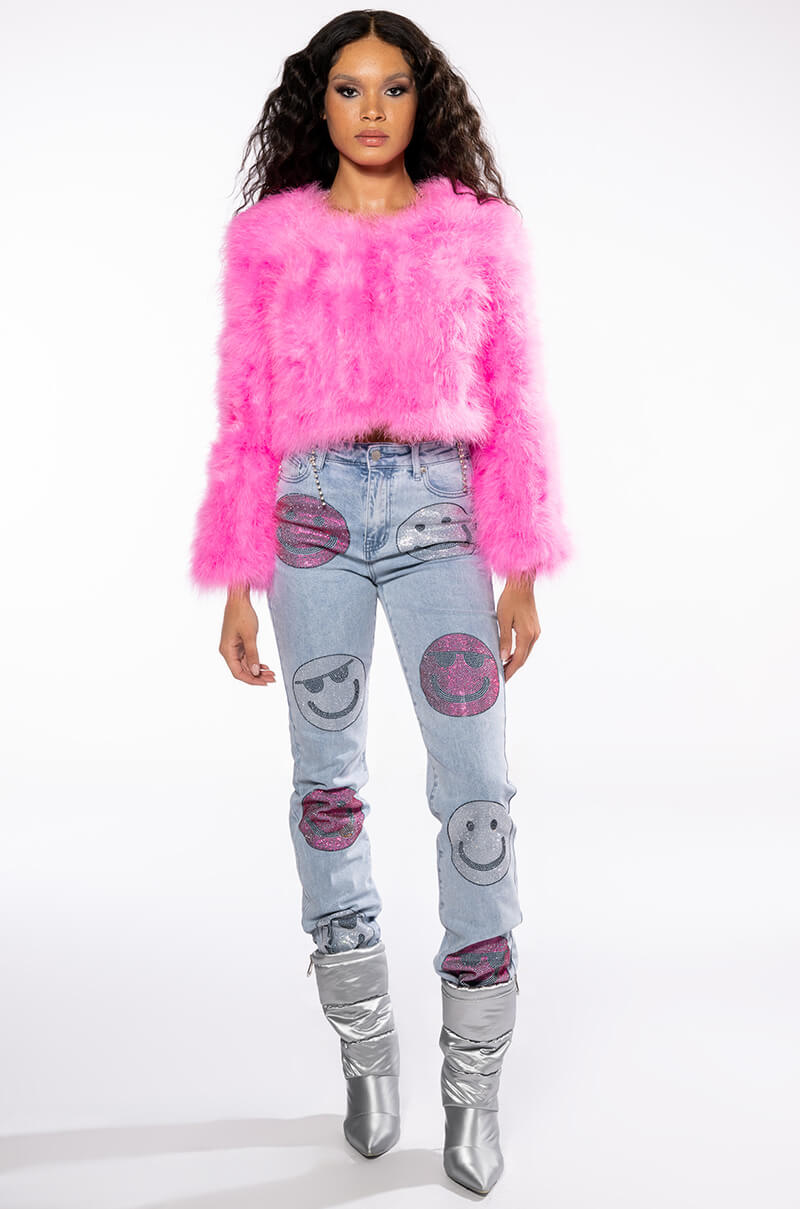 CROPPED FEATHER JACKET IN PINK