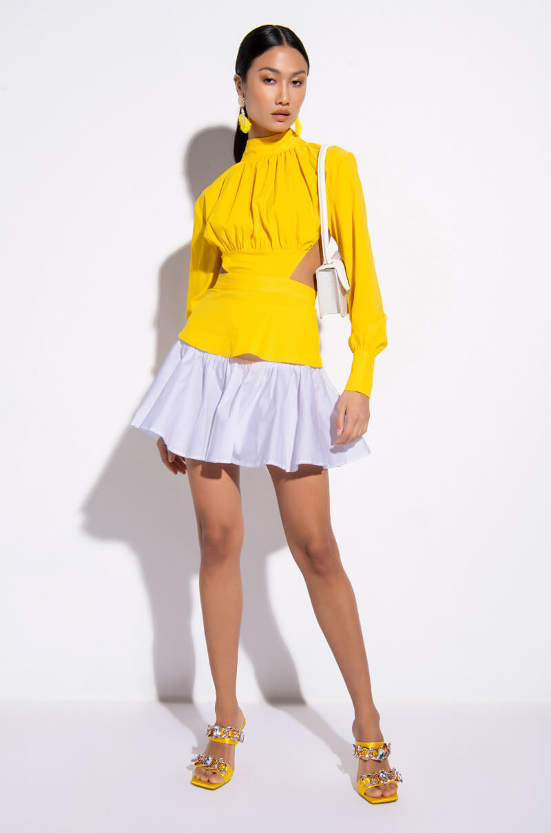 DAISY OPEN BACK LONG SLEEVE BLOUSE