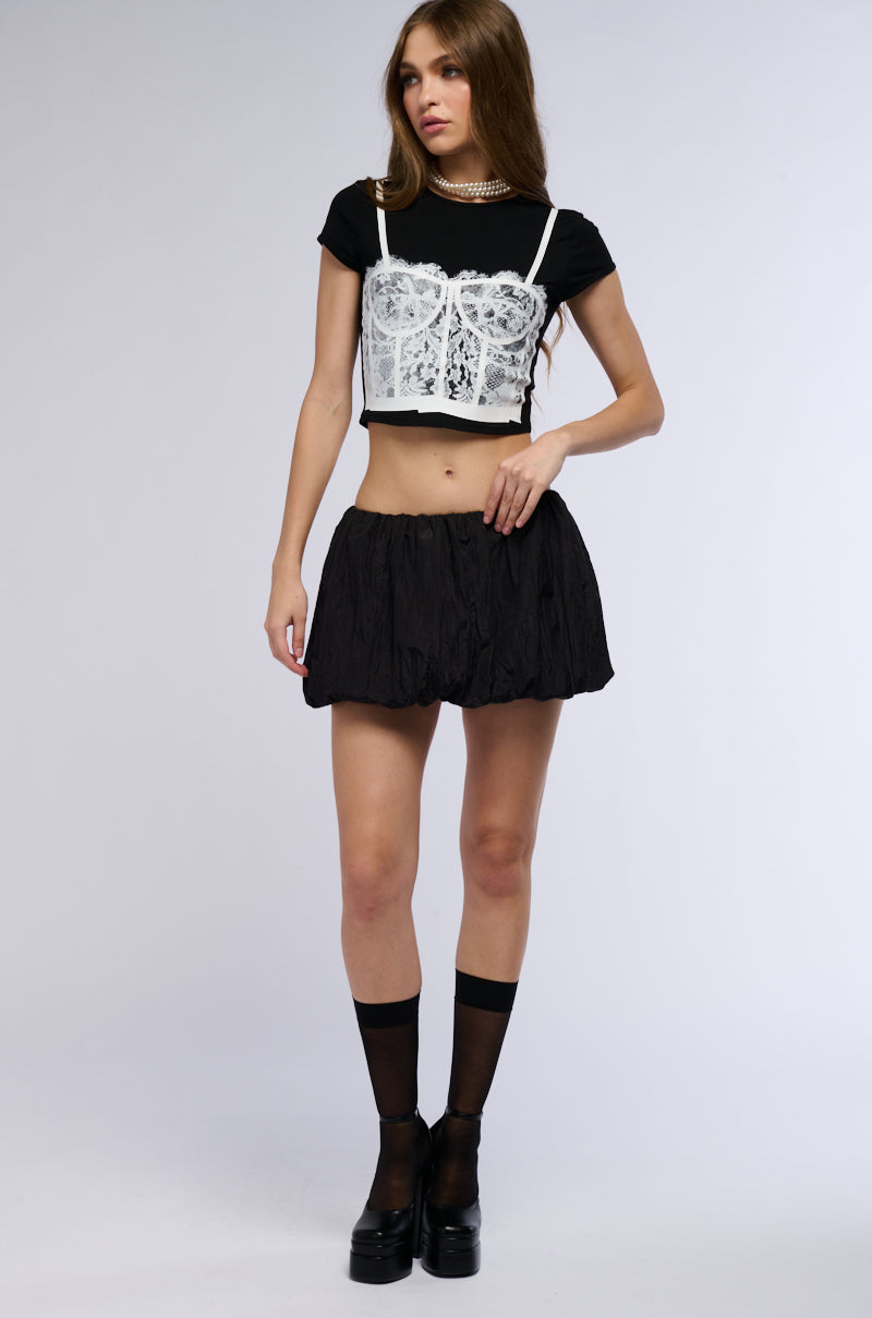 DOLLED UP SHORT SLEEVE GRAPHIC TEE