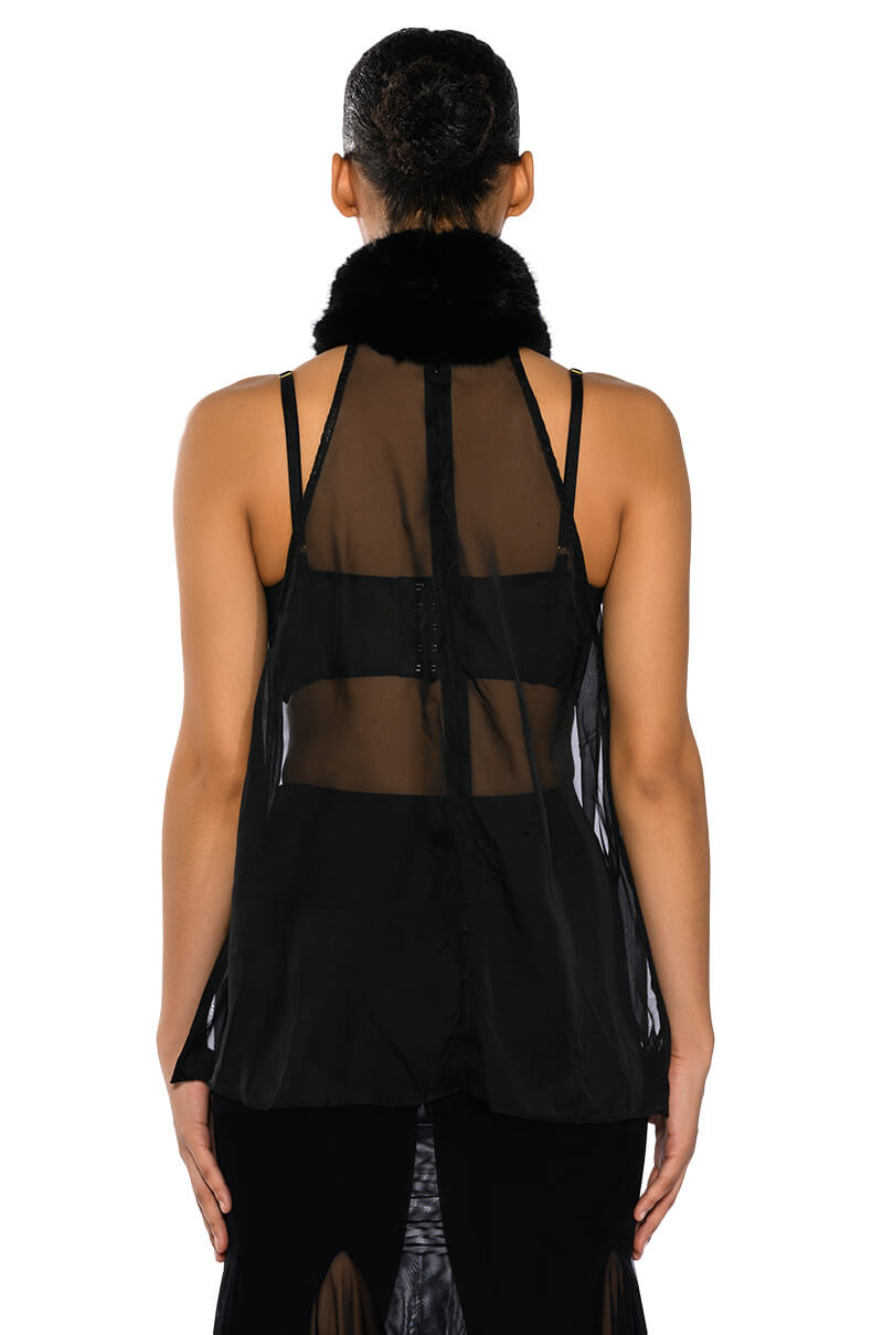 ELEGANT TURTLE NECK BLOUSE