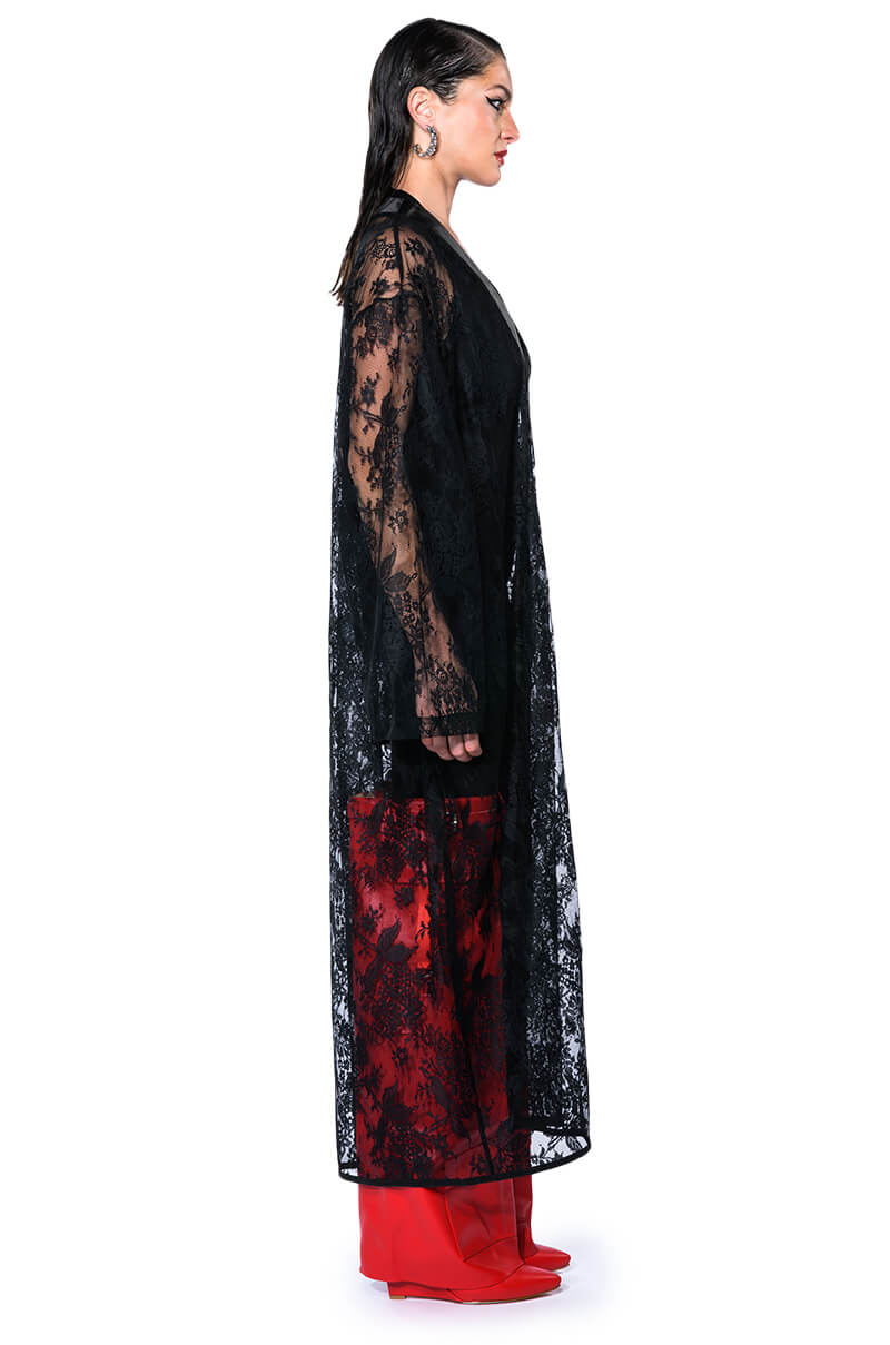 FURY LACE BOXING KIMONO