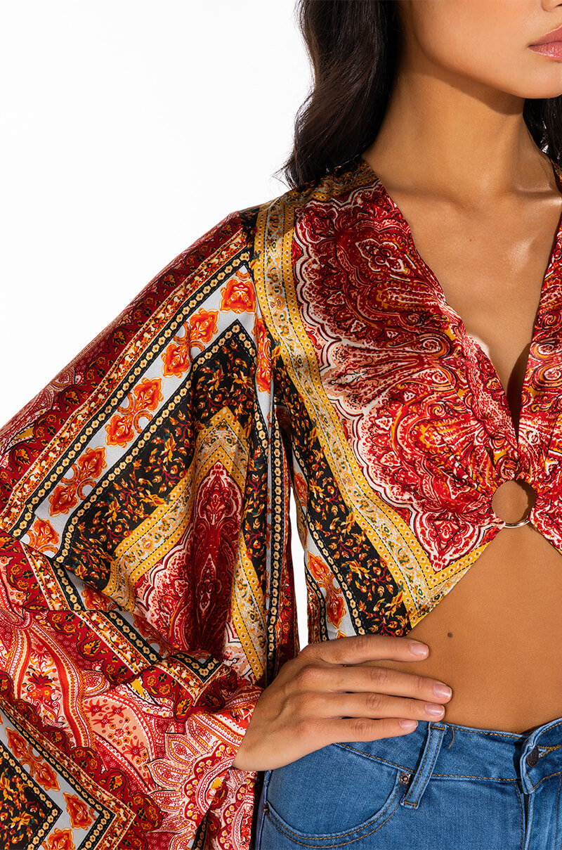 CROPPED SATIN LONG SLEEVE BLOUSES