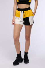 ON THE GO COLOR BLOCK TIE WAIST SHORT