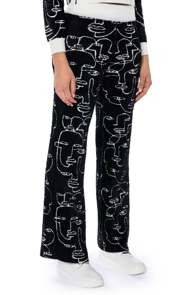 SHE'S GIVING ART REVERSIBLE WIDE LEG KNIT PANT