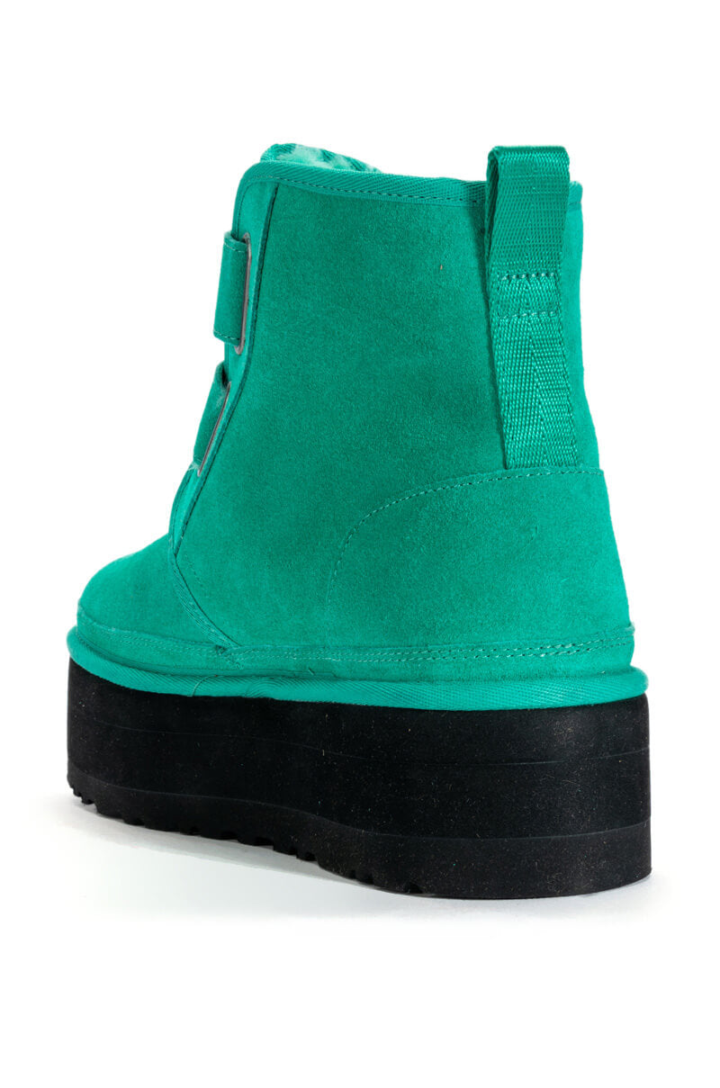 UGG NEUMEL PLATFORM