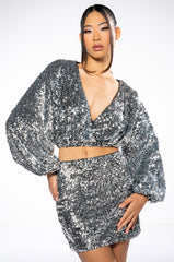 VIVA LAS VEGAS LONG SLEEVE CROPPED WRAP BLOUSE