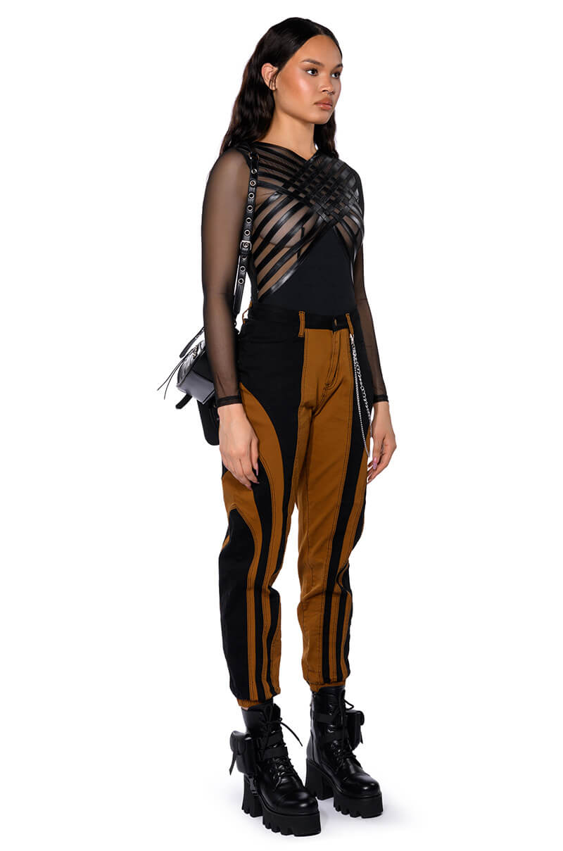 WONKA CHAIN DETAIL COLOR BLOCKED DENIM PANT